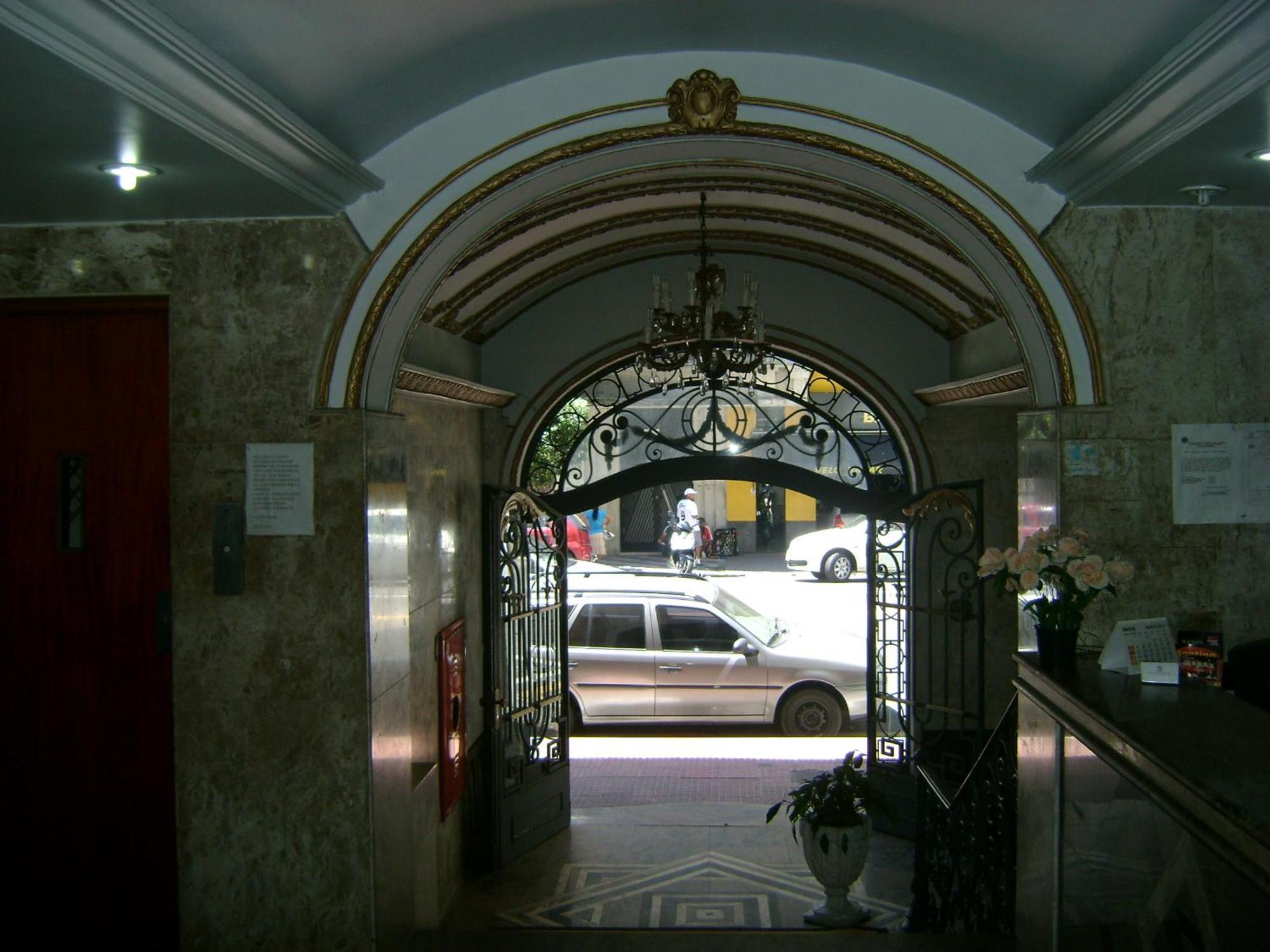 Reinales Plaza Hotel São Paulo Exterior photo